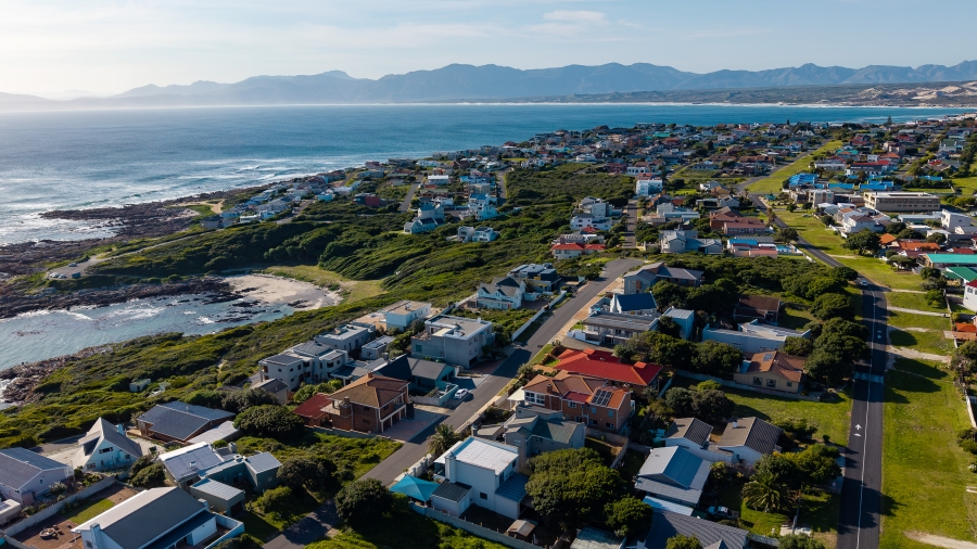 3 Bedroom Property for Sale in De Kelders Western Cape